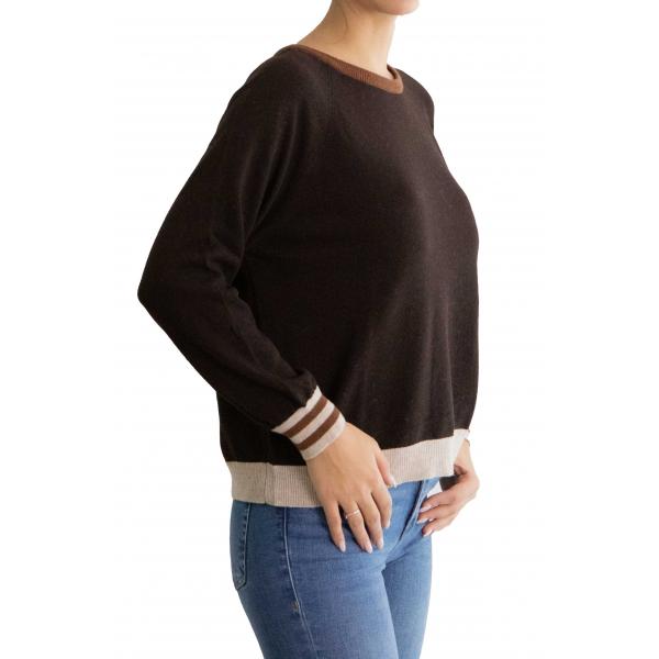 Maglioncino con bordi colorati